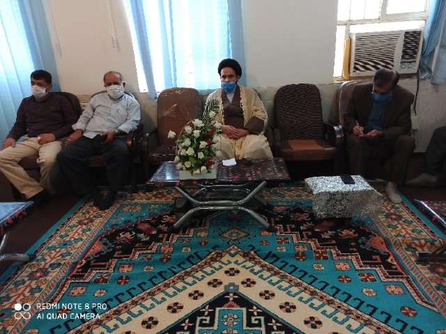 نشست صمیمی مصلحین طایفه مشایخ و بایاری در دفتر امام جمعه شهر چرام